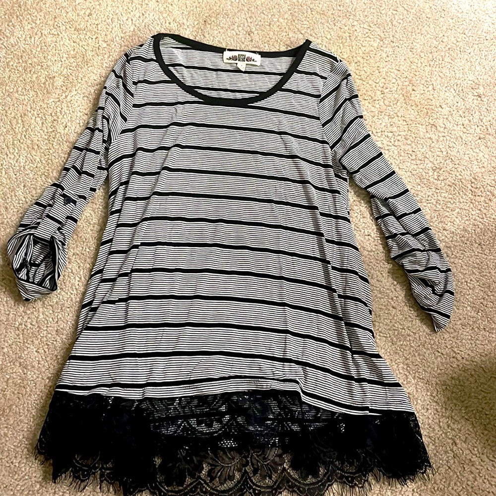 Striped shirt with black lace bottom